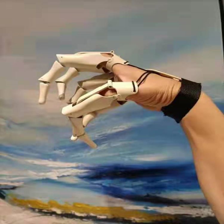 Halloween Finger Joints Synchronously Grasping Paw Props