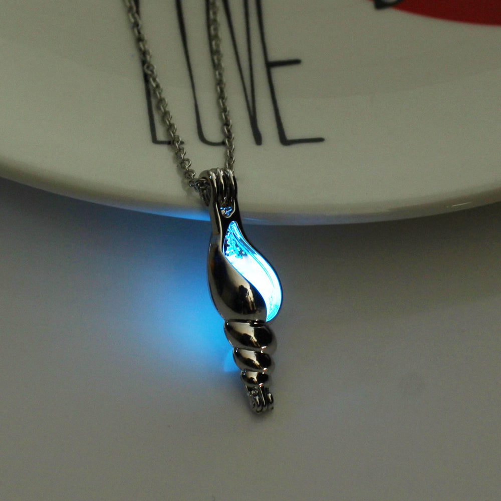 Halloween glow-in-the-dark Cape Snail Necklace