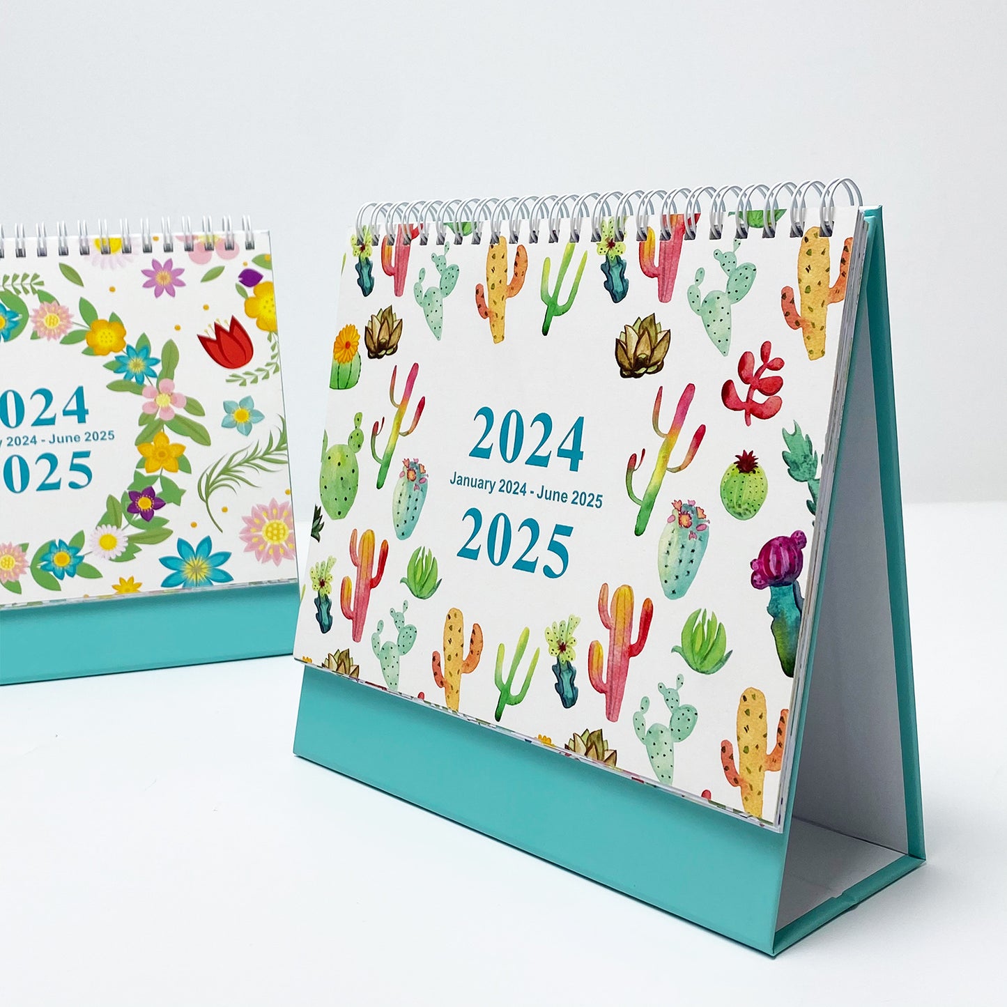 2024 English Creative Simple Desk Calendar
