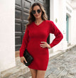 V-neck, long-sleeved sweater with closed waist and high waist