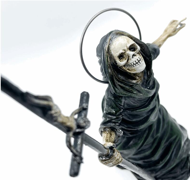 Halloween Resin Painted Black Robe Wizard Ornaments