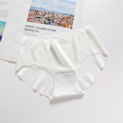 Women's Fashionable One-piece Traceless Ventilation Low Waist Briefs