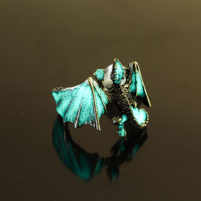 Halloween glow-in-the-dark vintage Lizard Ring