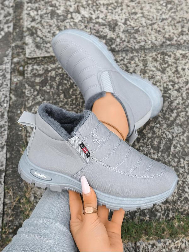 (Runs Small 1 Size) Warm Fleece Lined Slip-On Sneakers, Anti-Slip Soft Sole Casual Shoes, Comfortable Versatile Footwear for Daily Wear