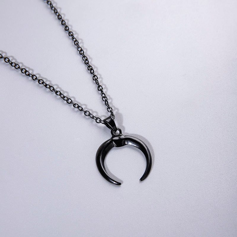 Punk Black Witch Horn Necklace Halloween Jewelry