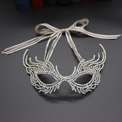 Half Face Mask With Rhinestone For Halloween Party