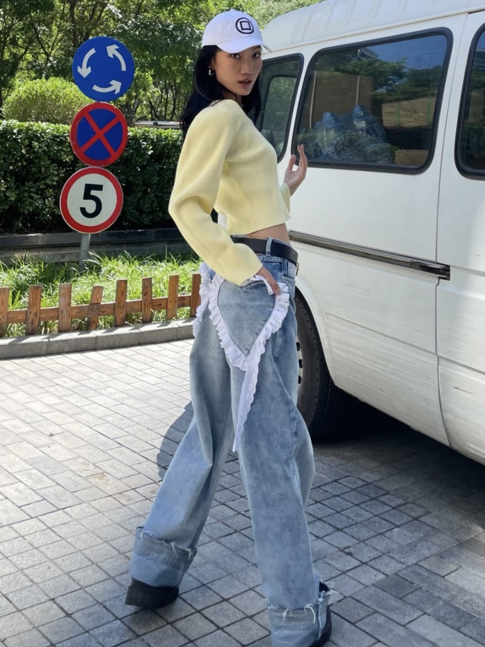 Women's Fashion Retro Distressed Wash Straight-leg Pants